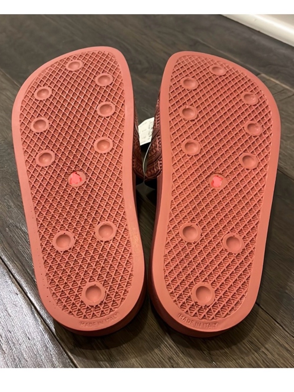 Adidas Adilette Premium Slides Sandals Shoes Made in Italy CQ2236 pink Women’s 8 - Picture 10 of 11